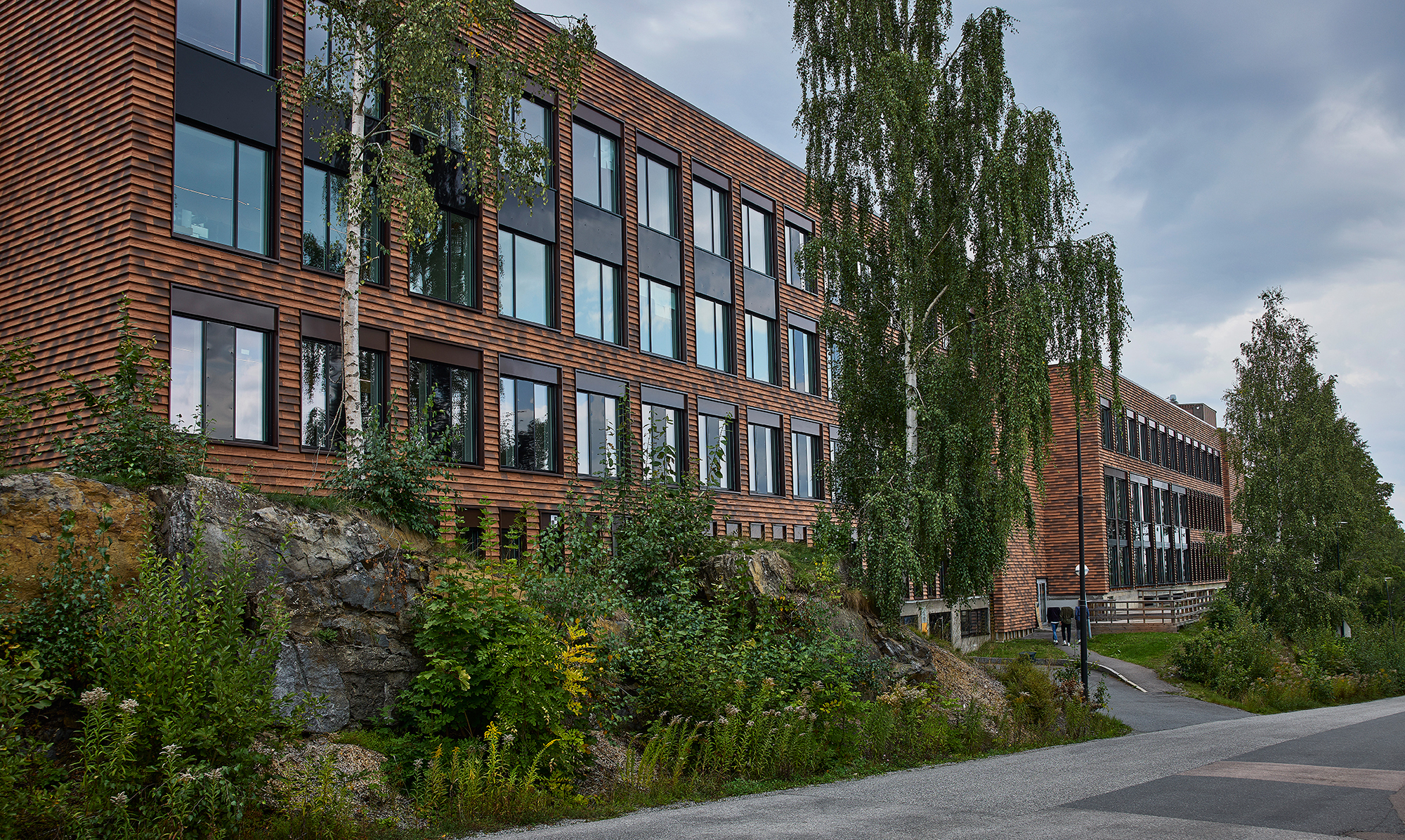 Nye vinduer montert på næringsbygg i Oslo av Front Entreprenør